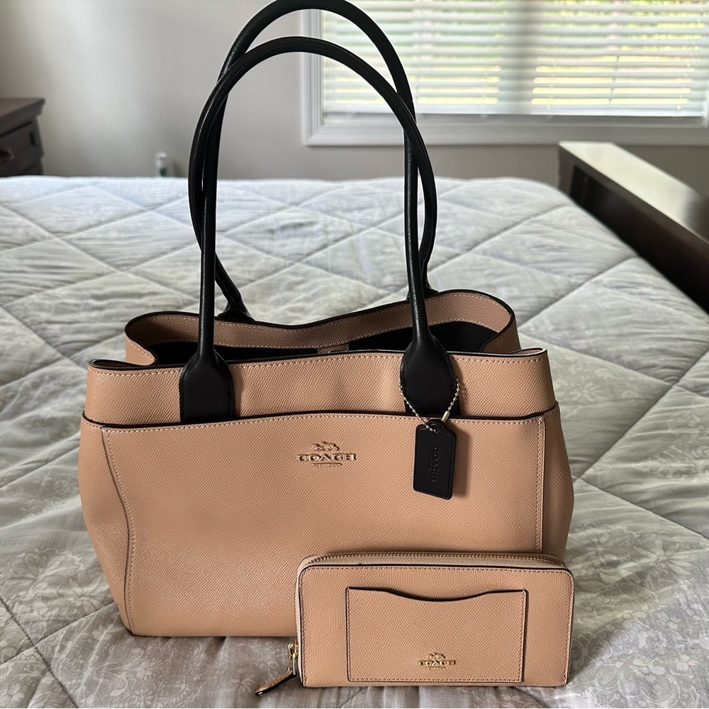 Coach Addison Tote with matching zip around wallet